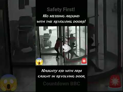 No messing around with the revolving door!😱 Naughty kid with arm caught in revolving door!🚨 #safety