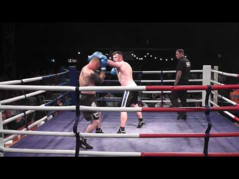 Mallimania Ross Chick Vs Scott Keane