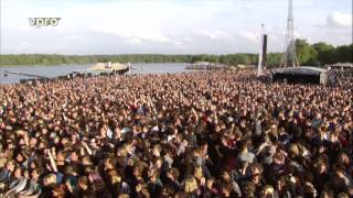 Royal Blood - Interview &amp; Ten Tonne Skeleton (Best Kept Secret Festival 2015)