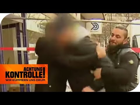 Räuberischer Diebstahl: Können die Citydetektive den Mann stoppen? | Achtung Kontrolle | kabel eins