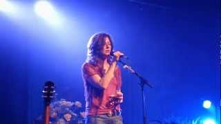 Amy Grant FOA-TN Weekend: Arms Of Love