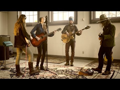 OneMic Series - Shook Twins - WantLove