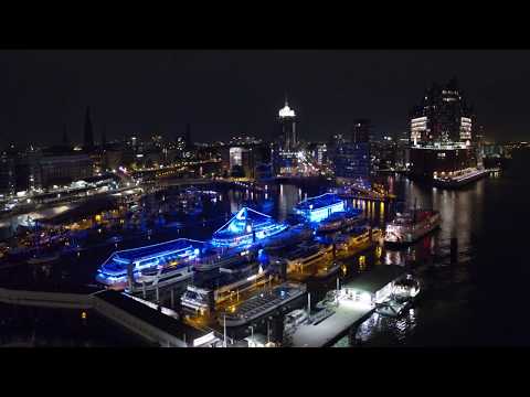 Hamburg von oben bei Nacht in 4K / Hamburg at Night Aerials 4K