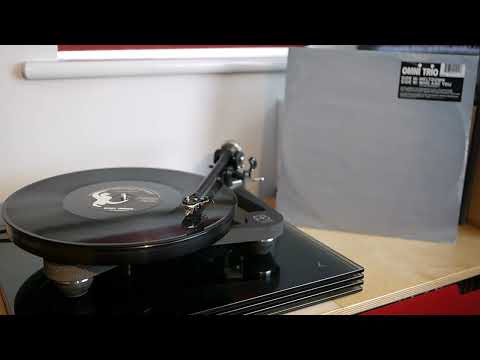 Omni Trio - Meltdown (Moving Shadow SHADOW121 M) 1998