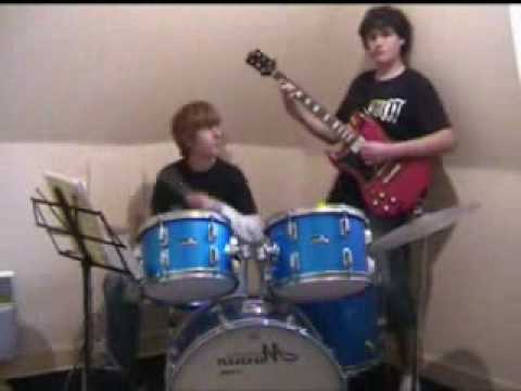UPFALL?! clip video 2010 duo drums guitar