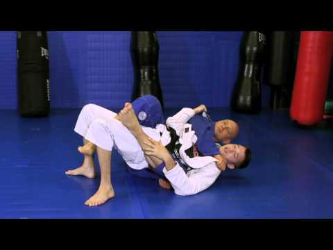 Big Strong 8, Defence & Escape Video