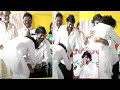 Pawan Kalyan Touched The Feet Of His Brother Chiranjeevi At Swearing In Ceremony YOYO TV Kannada