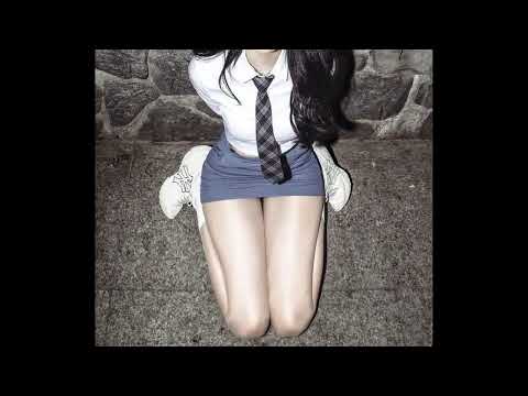 *free* crystal castles + m1v + synth pop + mgmt type beat (prod. amaru)