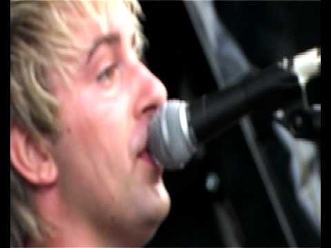 The Frontline - Plug in Baby (Live)