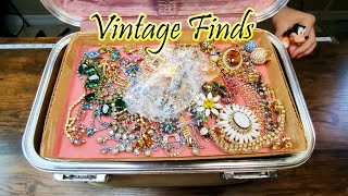 Vintage Costume Jewelry Worth Collecting – Rare Designs &amp; Hidden Treasures You Need to See!