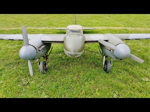 RC De HAVILAND MOSQUITO - TWIN LAZER FOURSTROKES DISPLAY AT GREENACRES MFC - 2017