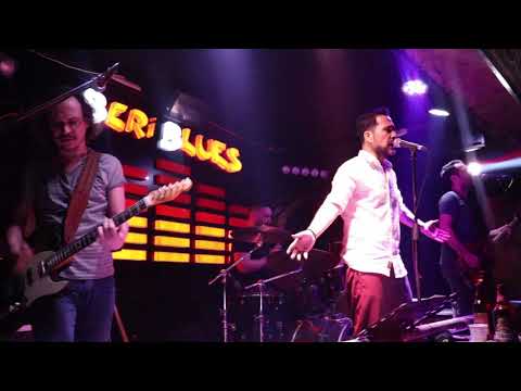 Umut Kaya-Sevdan Olmasa(Cover Canlı Performans)