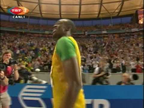 Usain Bolt 200 metrede dünya rekoru