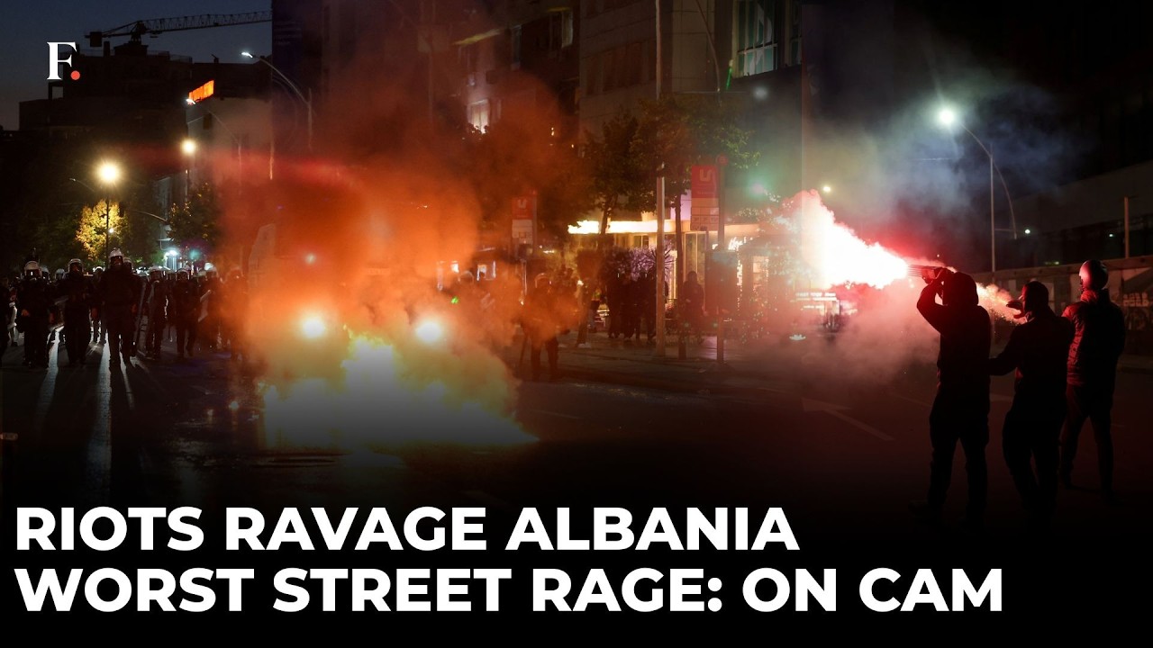 Albania Ablaze: Mob Hurls Firebombs As Cops Fire Rubber Bullets; Streets Turn Into Battlefields
