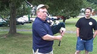 preview picture of video '090718 Don Bagpipe Family Reunion'