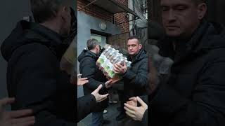 З Днем Волонтера!