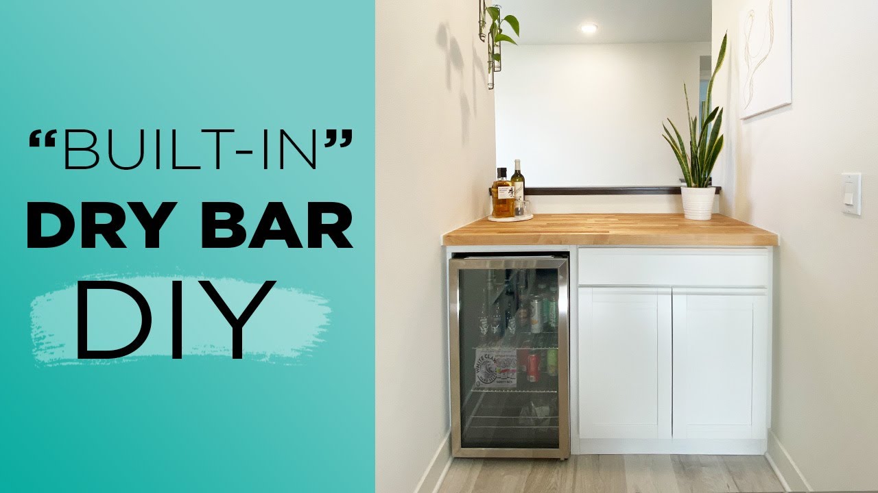 Built-in mini dry bar DIY
