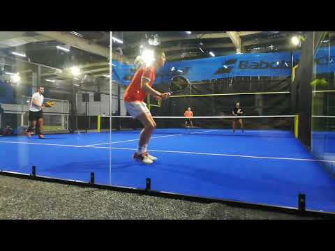 4PADEL Créteil : Beau point qui dure et qui dure ...