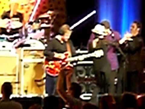 Ringo Radio City Music Hall 070710 Ringo's 70th Birthday Almost  End Ensemble