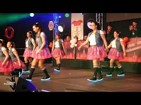 Finesse Showtanz - Back to the 90s - Herrensitzung Festzelt Kleve - 15.02.2020