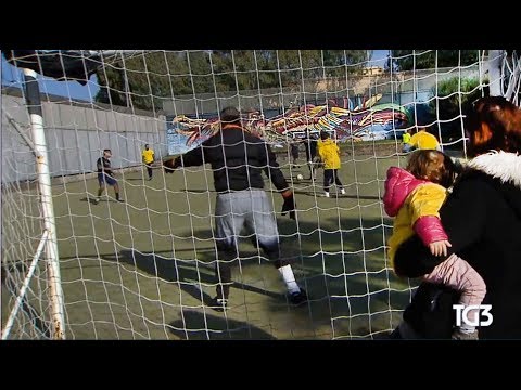 Bambinisenzasbarre - "La partita con papà" - Rai Tg3, 1 dic 2018