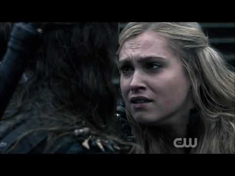 Clarke and Lexa scenes 3x16 ( Lexa returns and saves Clarke)