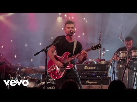 Juanes - Me Enamora (Live)