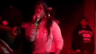 iLL CamiLLe Performs at The Airliners