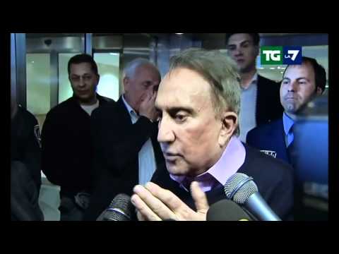 Emilio Fede licenziato?! dal Tg4 (servizio ricordo tgla7)