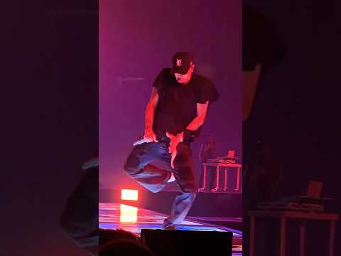 Chris Brown Performs 'It Depends' Live In Detroit Night 2 🔥