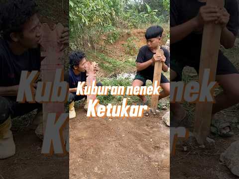 Kuburan nenek ketukar#comedy #lucu #shorts