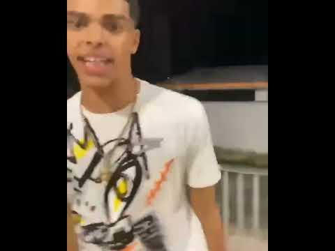 @saiyan.pr - "Mis barras salen del manicomio" (Freemode)