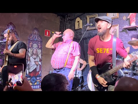 Garotos Podres-Garoto Podre/Johnny/Rock DeSubúrbio/SubúrbioOperário(La Iglesia,São Paulo-Sep23,2023)