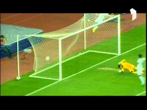 Football - UEFA Europa League - 2013-14 - Dinamo Tbilisi-Tottenham Hotspur - Roberto Soldado's goal