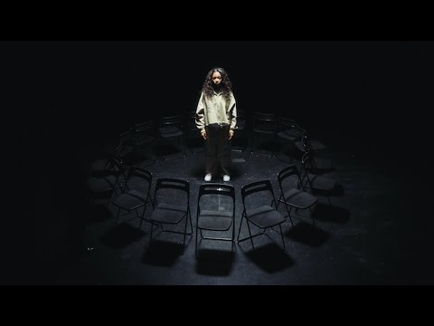 Video thumbnail for Mauvaise idée (Au pays des Merveilles)