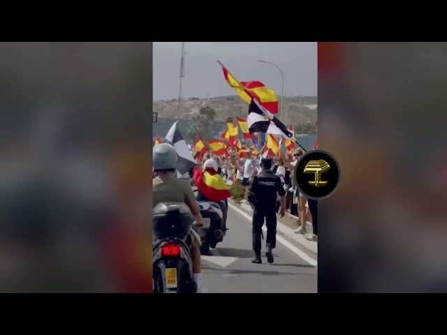 Ceutíes bloquean la frontera con Marruecos