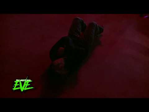 The Session Moth - Martina attempts to wrestle Laura Di Matteo whilst hungover!