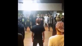 JYJ 'Wake Me Tonight' in Practice Studio