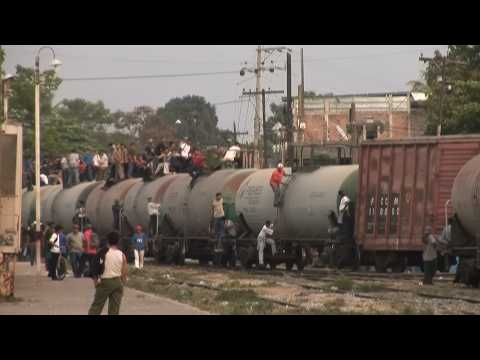 Mexico, the Train to the Promised Land | Deadliest Journeys