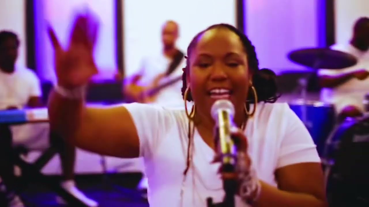 Promotional video thumbnail 1 for Misa Lowe & Ace Harlem