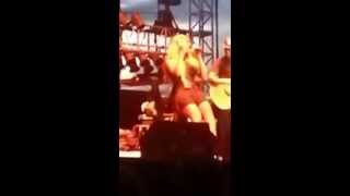 Tamar Braxton - &quot;White Candle&quot; (Live in Mobile, AL) - Made To Love Tour