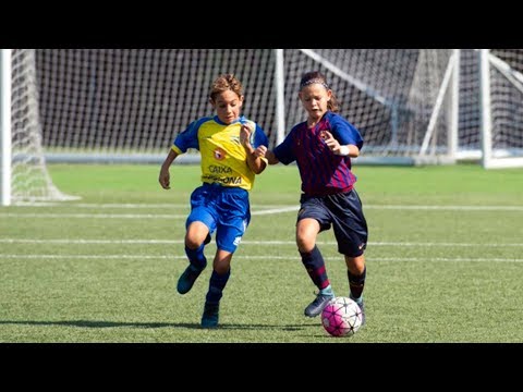 FC Barcelona Alevín.Benjamín femenino compite en una Liga masculina