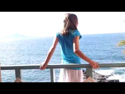 Ruchi - Mexico, 2015 - balcony, view to ocean trick