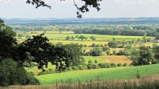 preview picture of video 'Gloucestershire Country Walk   The Cotswolds   Moreton in Marsh   Aston Magna   Blockley round'