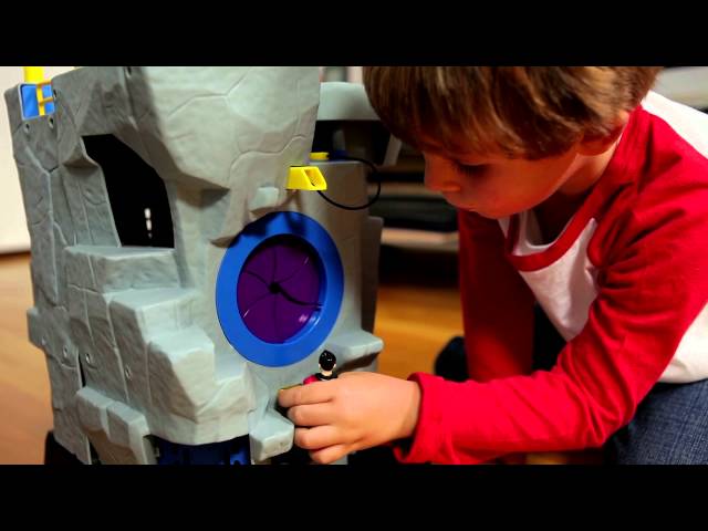 Vídeo relacionado con Batman - Robin Figura 30 CM Bat Tech Muñeco Robin 30 cm Articulado con Traje Rojo/Negro- 6062923 - Juguete Niños 3 Años +