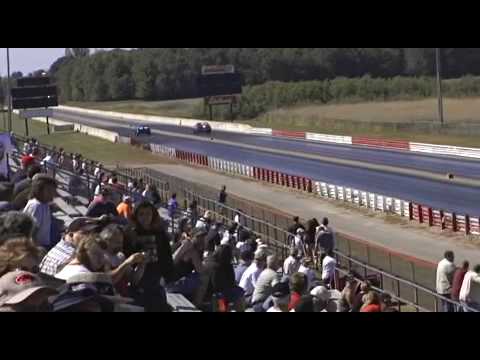 1968 Camaro Z/28 vs 1968 AMX