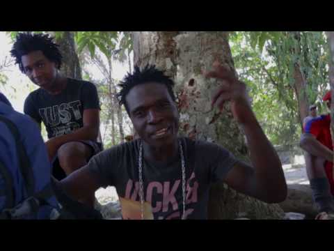 OGELVI FT  WANTAJA -  Unsè papa dè ( official video)