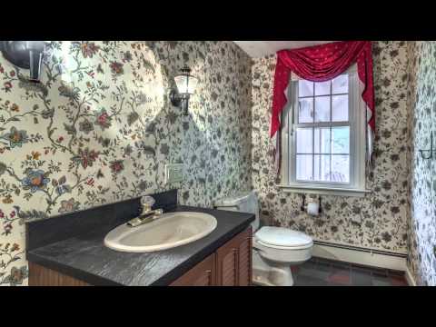 623 Prentice Street, Holliston MA - Barbara Kattman & Miah Kattman - Tel 781-237-8026 & 508-446-4469