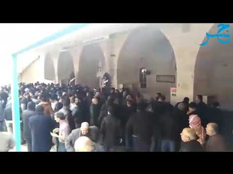 من مراسم تشييع العقيد الطيار اسماعيل ملا عمير