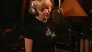 Ashlee Simpson - Surrender